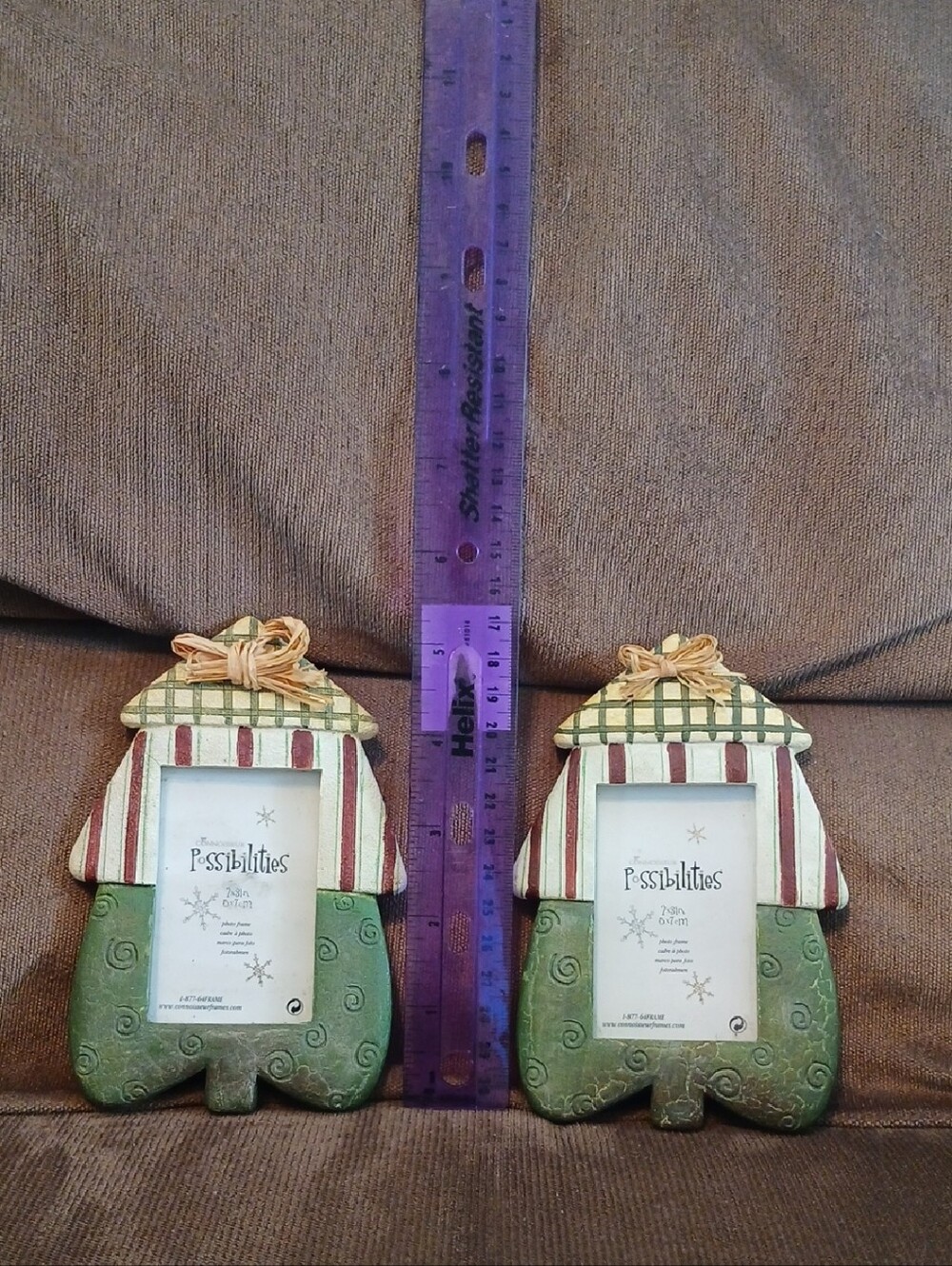 Helix Green, Red and Cream Festive House Photo Frame Pair